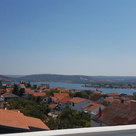 Apartman D&D Sibenik Luaran gambar