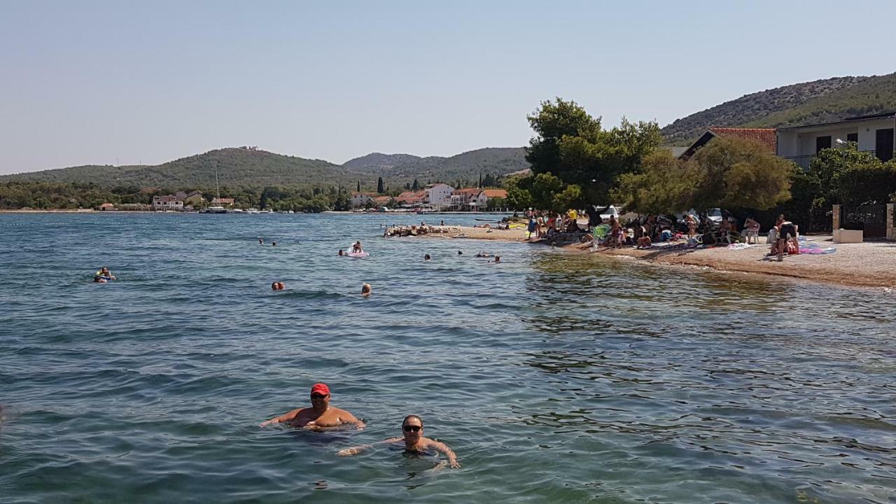 Apartman D&D Sibenik Luaran gambar